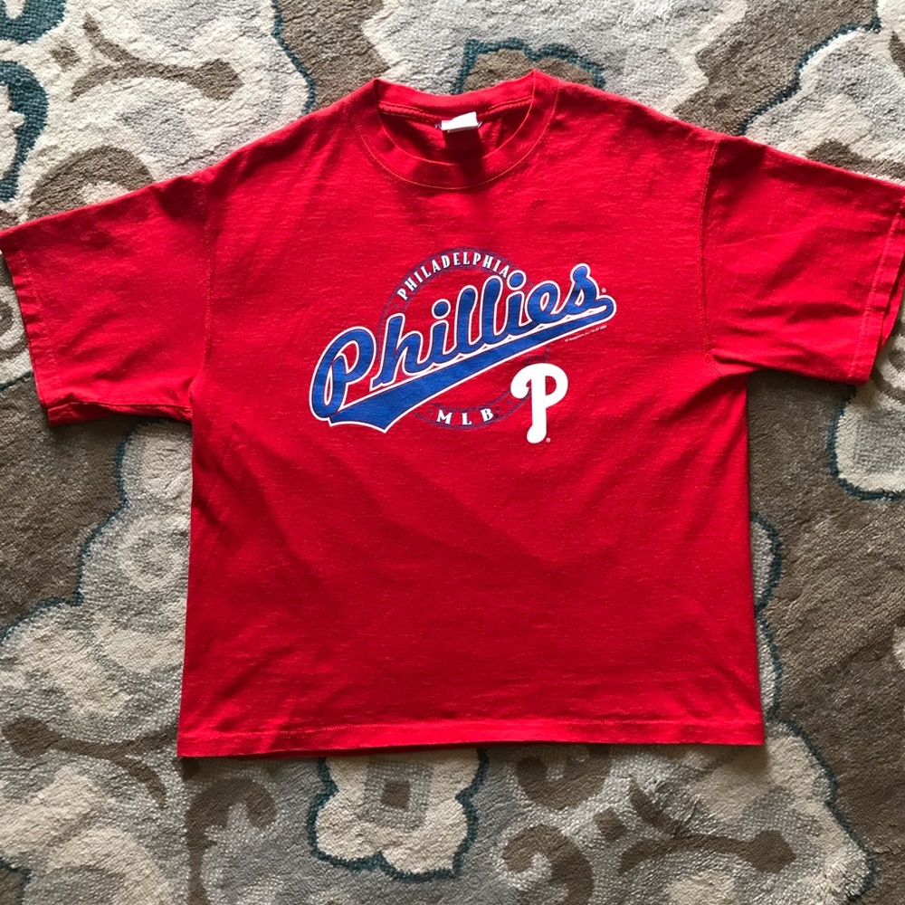 Phillies t shirt large excellent condition